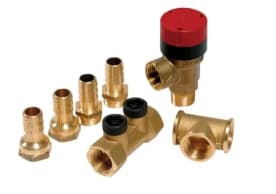 Connectionkit for water heaters - Image 1